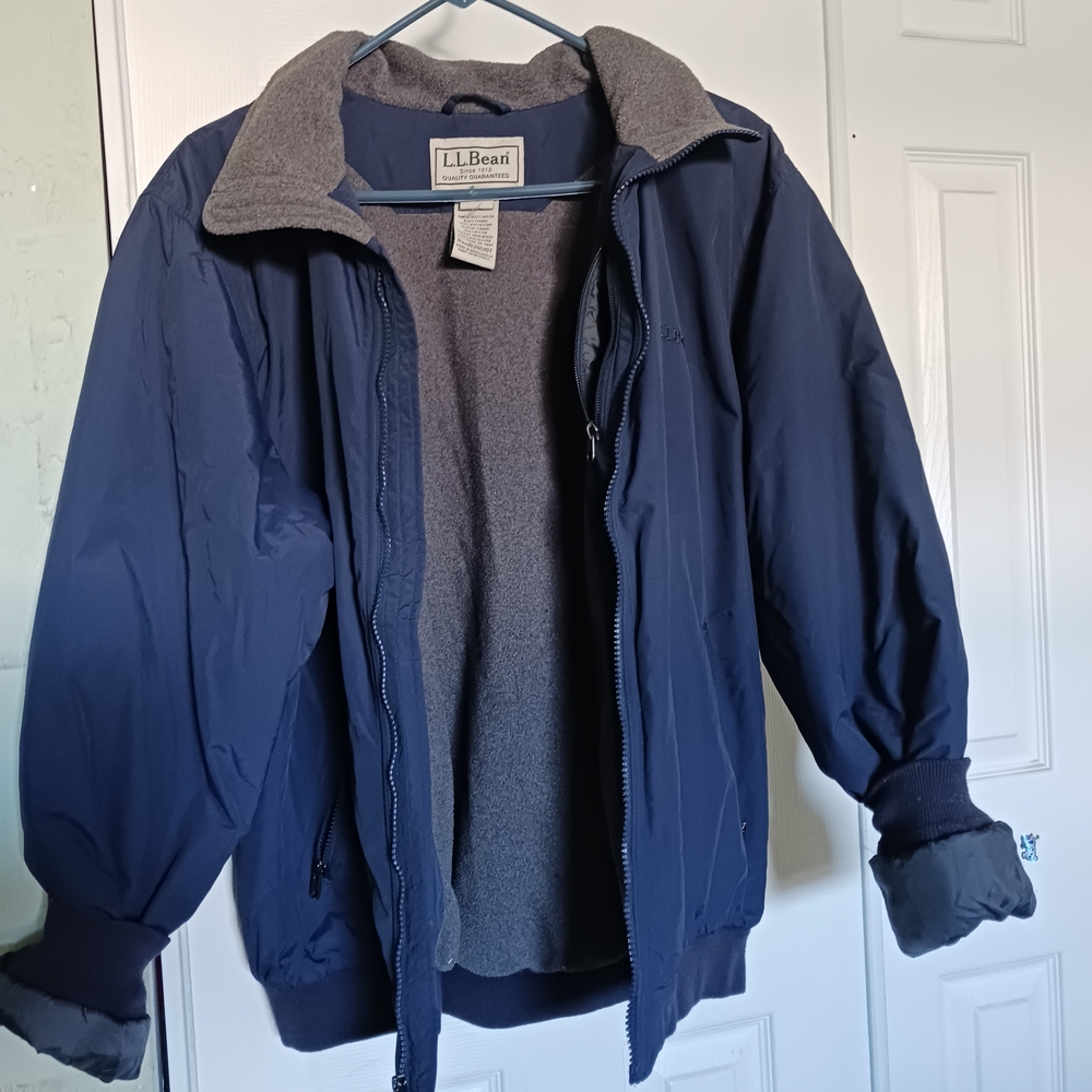 LL BEAN Men's Navy Blue Bomber Coats  Jacket Sz MR Great Conditions